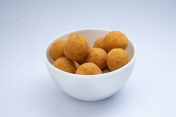 MINI BOLINHA DE QUEIJO C/50