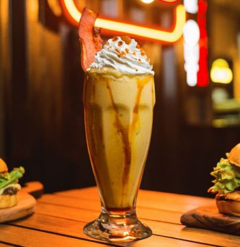 MILK SHAKE CARAMELO COM BACON - DELIVERY